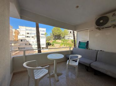 Studio mit Pool zur Miete in Calle Huguet Des Far