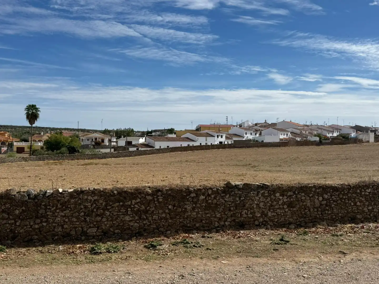 Houses for sale in Encinasola, Huelva