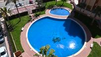 Piscina de Apartament en venda en La Manga del Mar Menor amb Aire condicionat i Terrassa