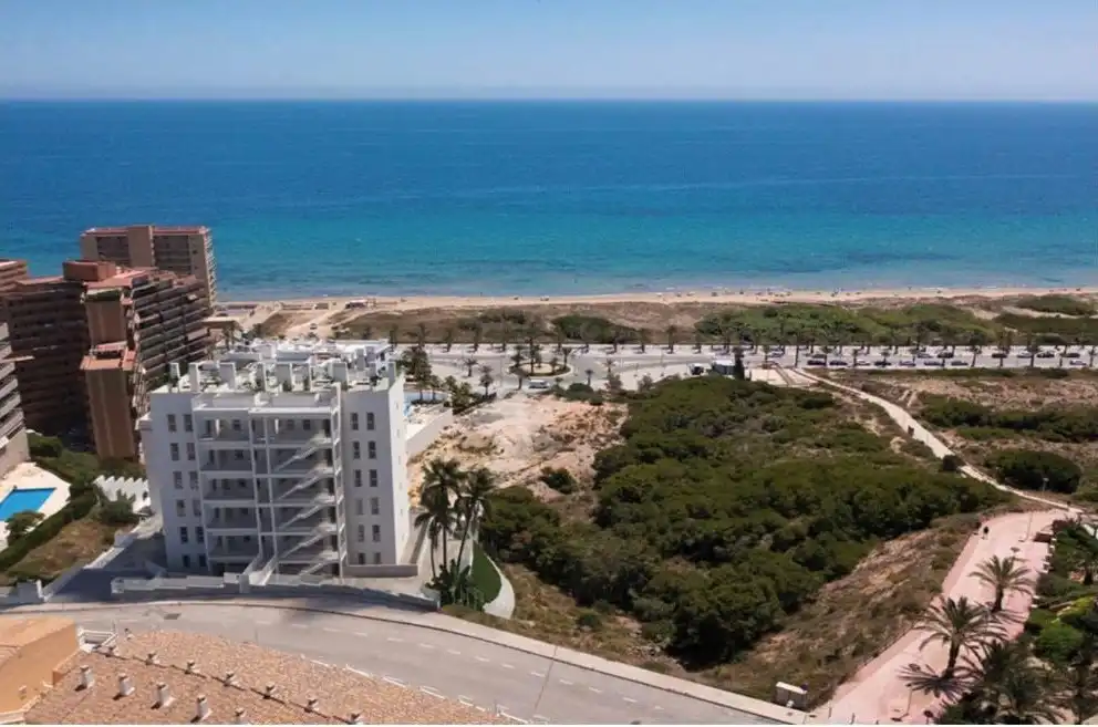 Apartamento con terraza en venta en Los Arenales del Sol, imagen 4