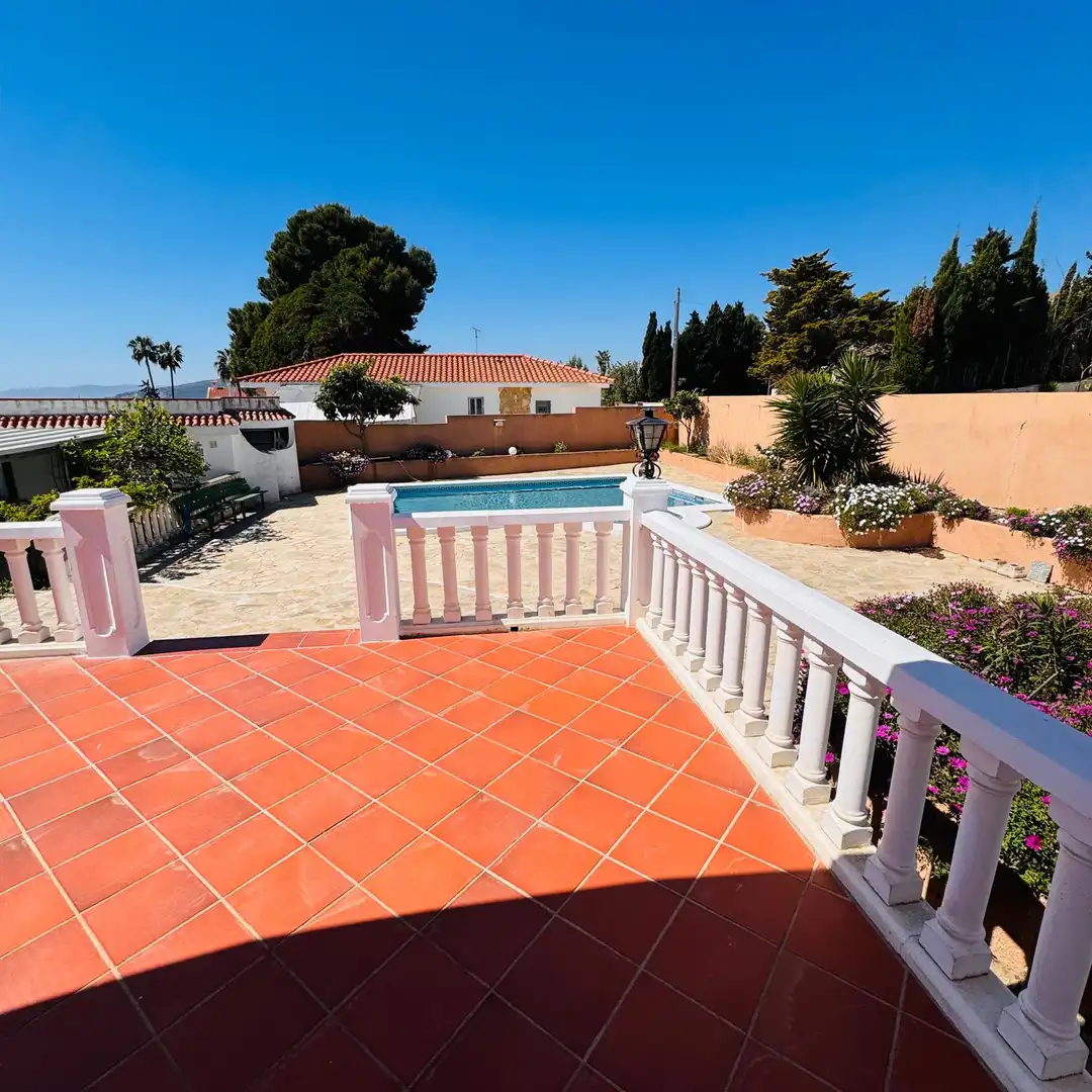 Piscina de Casa o xalet en venda en Vinaròs amb Aire condicionat, Calefacció i Jardí privat