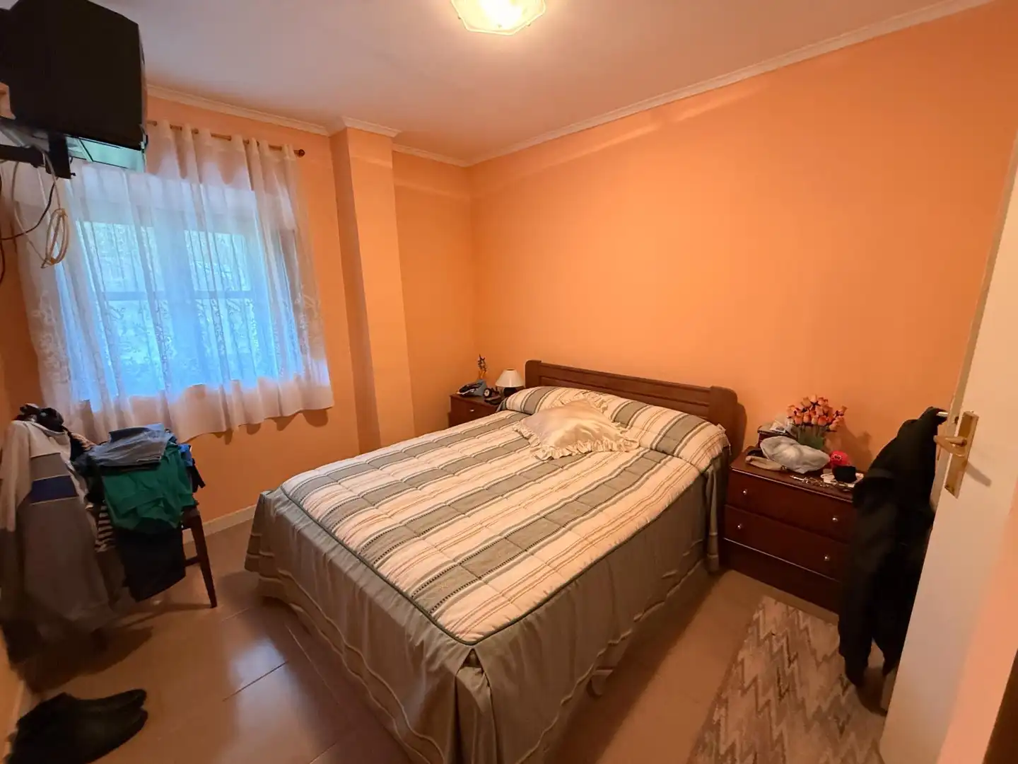 Schlafzimmer von Einfamilien-Reihenhaus zum Verkauf in Rasines mit Privatgarten, Terrasse und Abstellraum