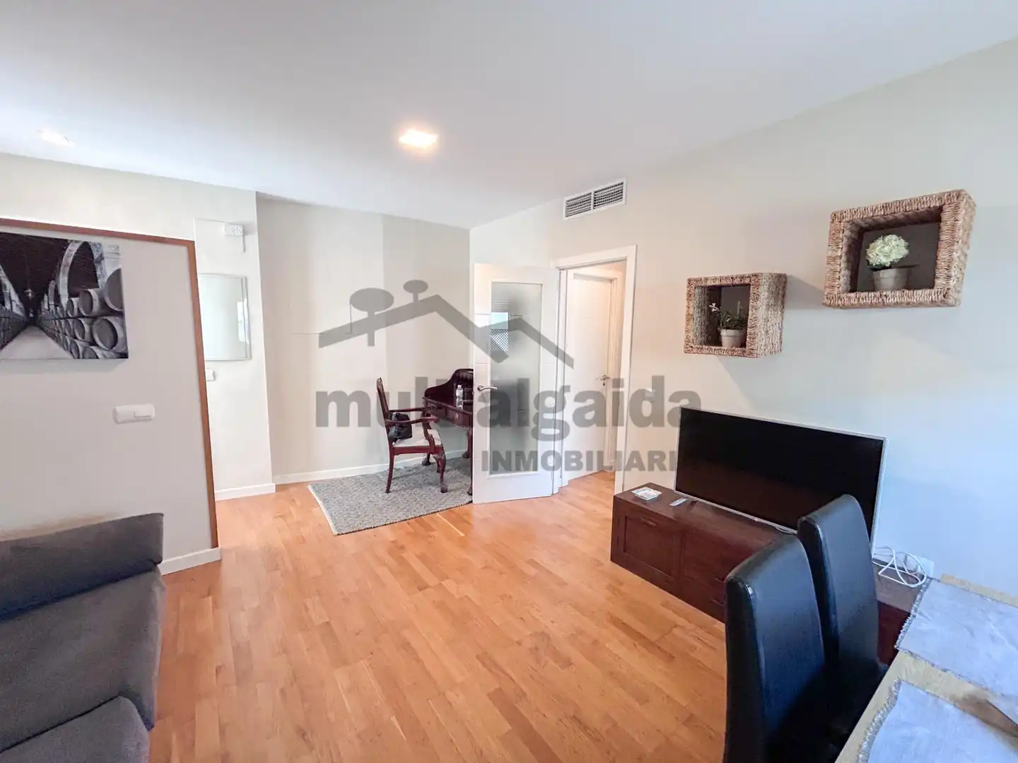 Sala de estar de Apartamento en venta en Jerez de la Frontera con Aire acondicionado, Calefacción y Amueblado