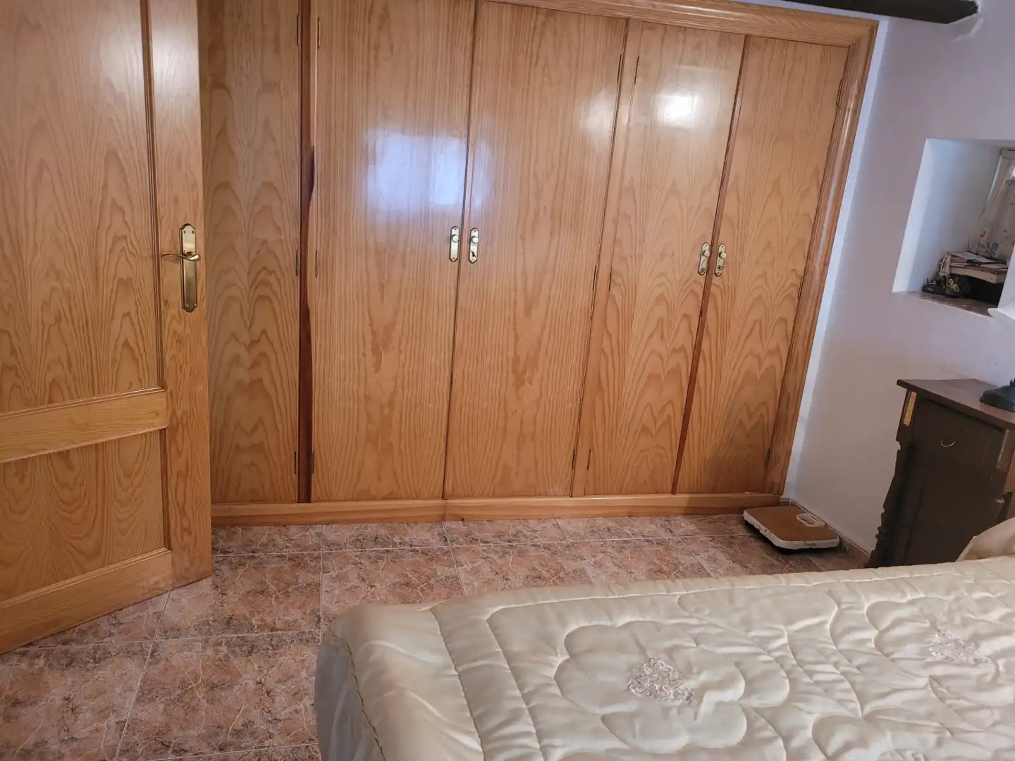 Habitación de Finca rústica en venta en Trévago con Calefacción, Terraza y Amueblado