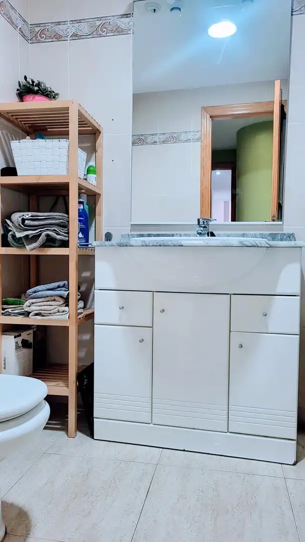Bathroom of Flat for sale in Daimús  with Air Conditioner, Heating and Storage room