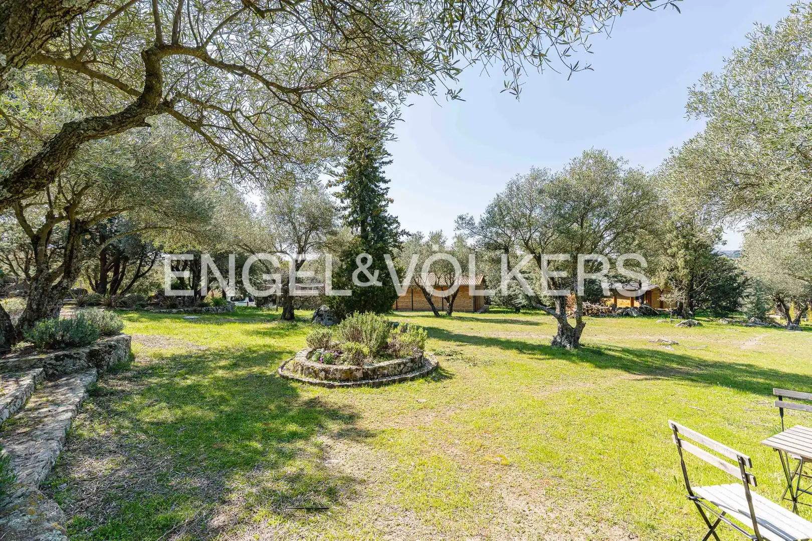 Houses for sale in Valdemorillo  with Air Conditioner, Heating and Private garden