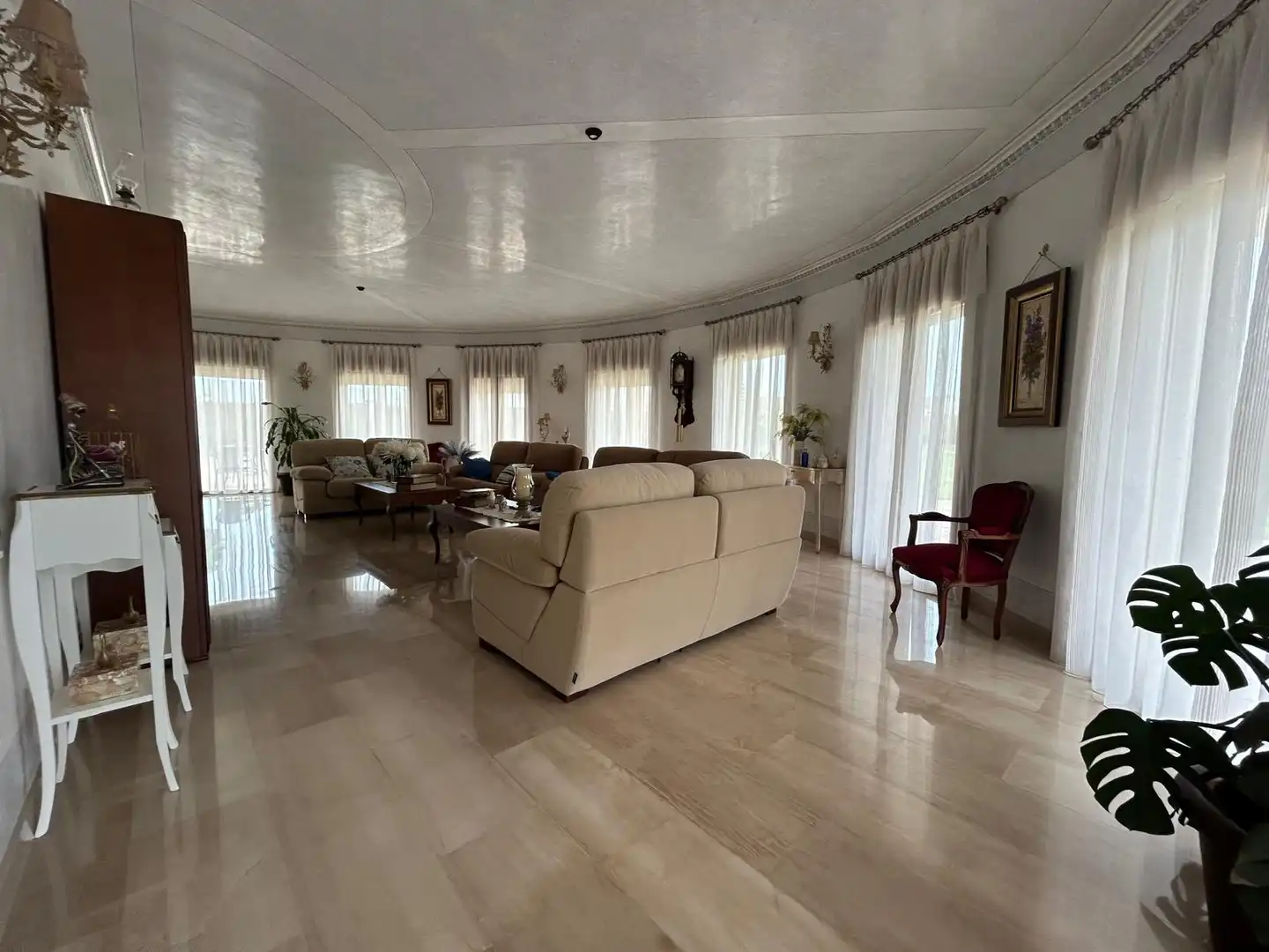 Sala d'estar de Casa o xalet en venda en Villanueva de los Castillejos amb Aire condicionat, Calefacció i Jardí privat