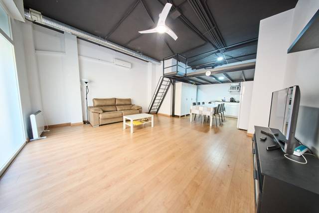 Estudio en Venta en Calle Arquitecto Felipe Giménez Lacal en Pajaritos