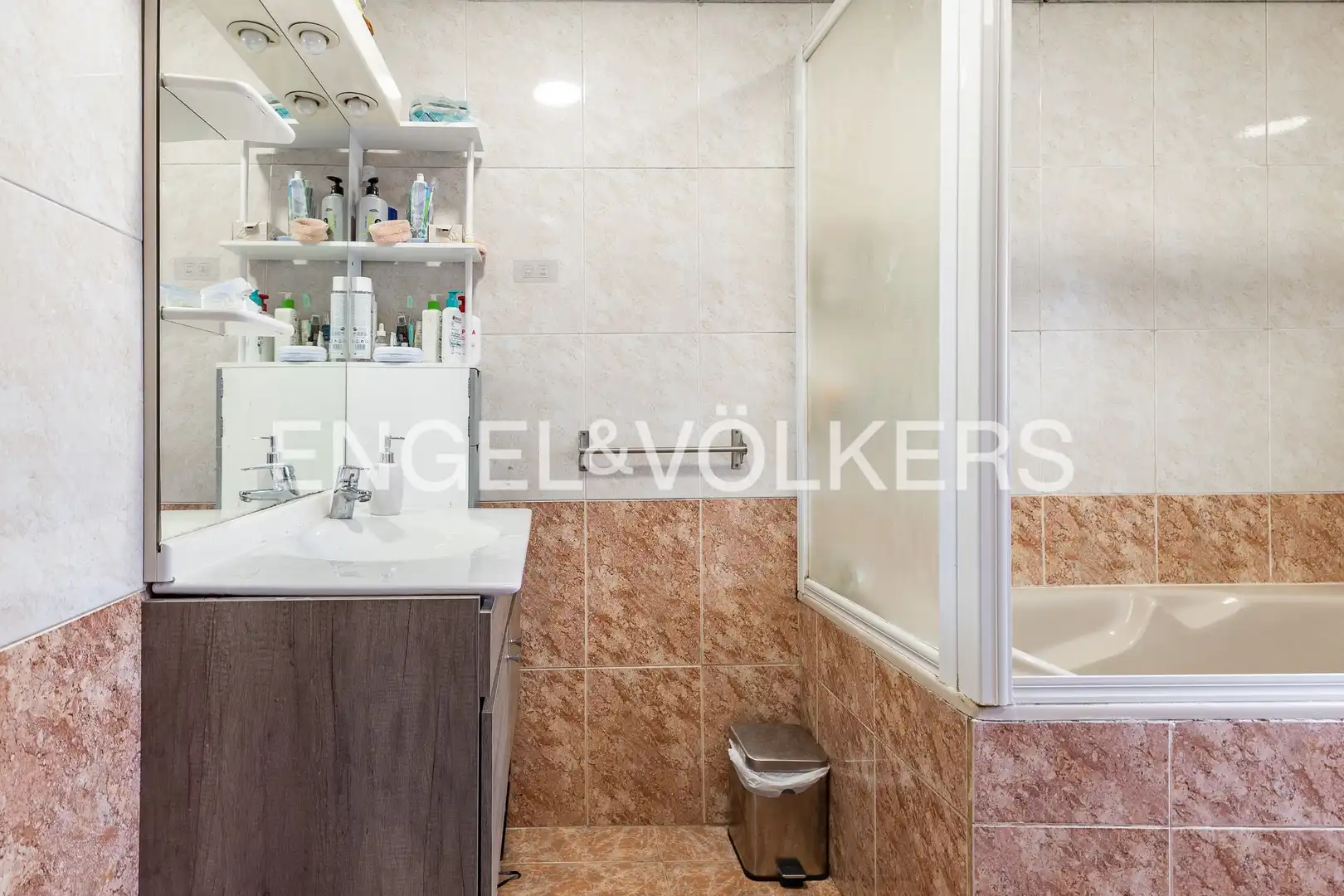 Baño de Piso en venta en Barcelona con Aire acondicionado, Calefacción y Parquet