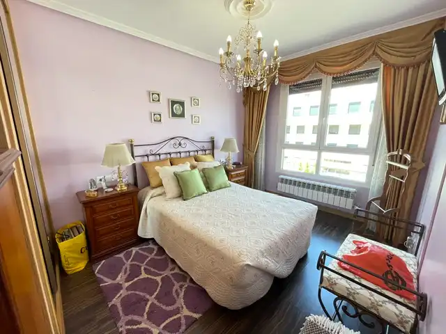 Habitación de Apartamento en venta en Cistérniga con Calefacción, Trastero y Amueblado