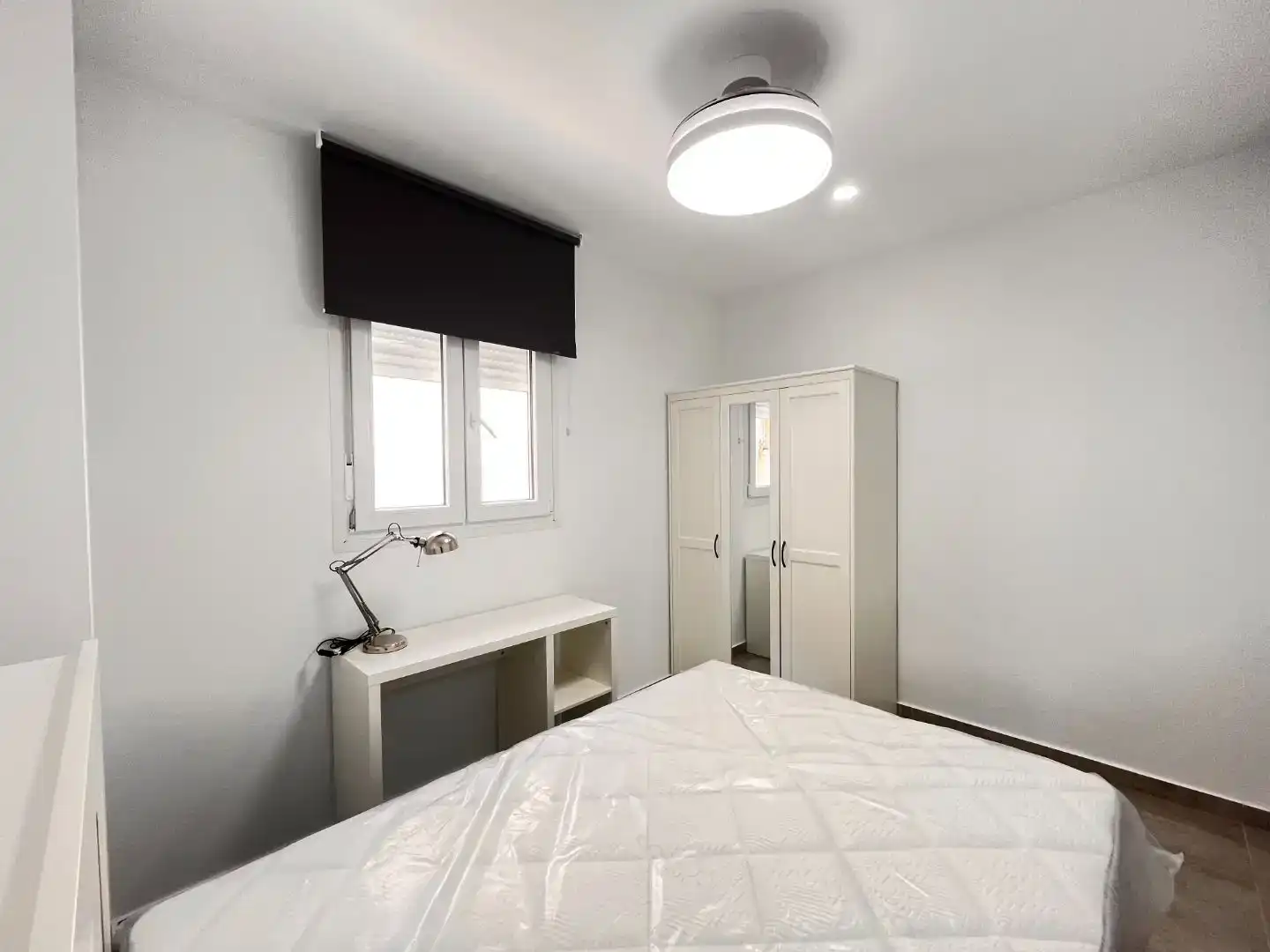 Bedroom of Flat for rent in  Murcia Capital  with Air Conditioner and Balcony