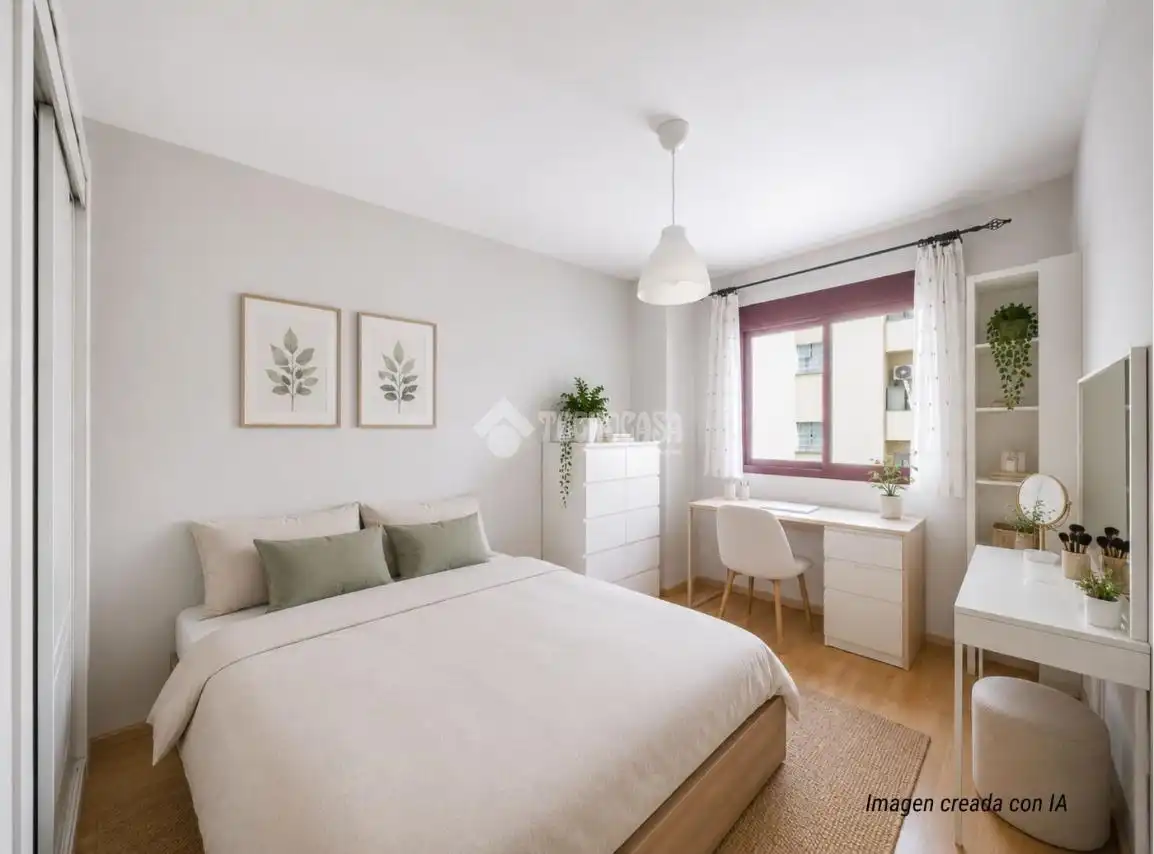 Bedroom of Flat for sale in Madrid  with Air Conditioner, Heating and Storage room
