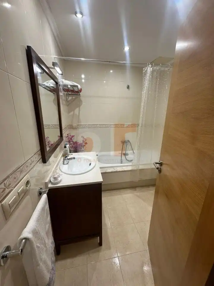 Bathroom of Attic for sale in Moaña  with Heating and Storage room