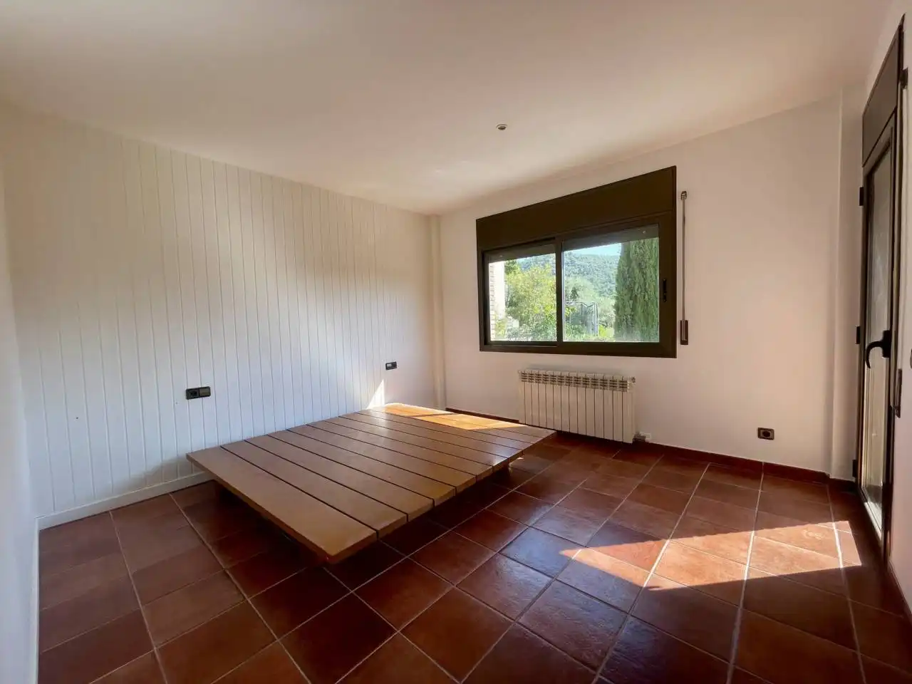 Dormitori de Casa o xalet de lloguer en Matadepera amb Calefacció, Jardí privat i Terrassa