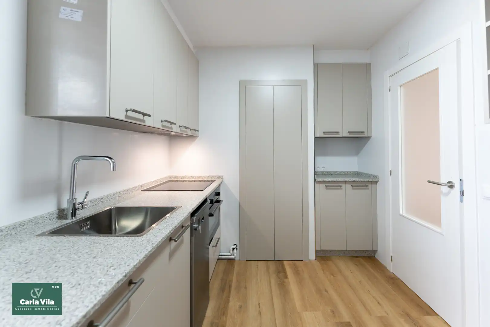 Piso con ascensor en venta en Rúa Santiago, imagen 8