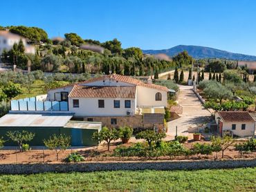 Casa rústica con piscina en venta en Benissa pueblo