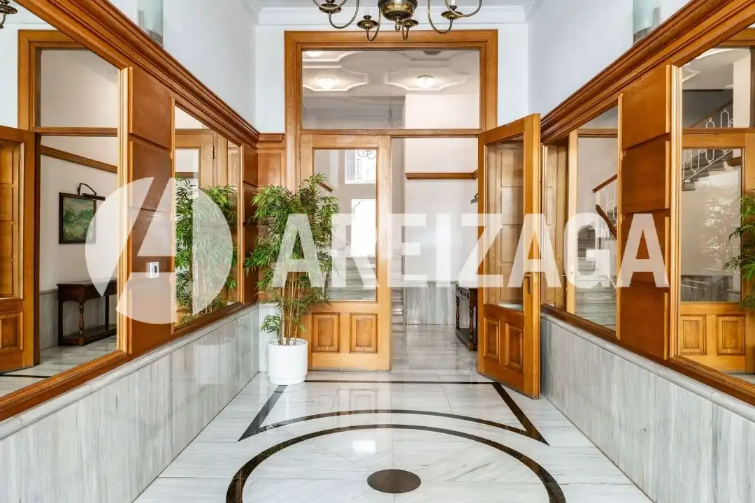 Piso con terraza en venta en Calle Bergara 5, imagen 42