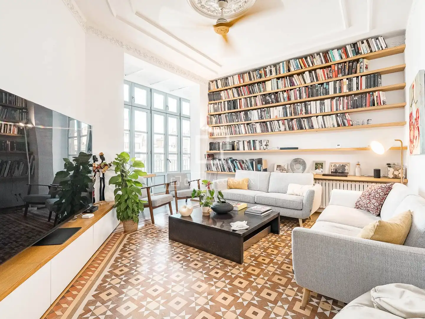 Piso con terraza en venta en Eixample