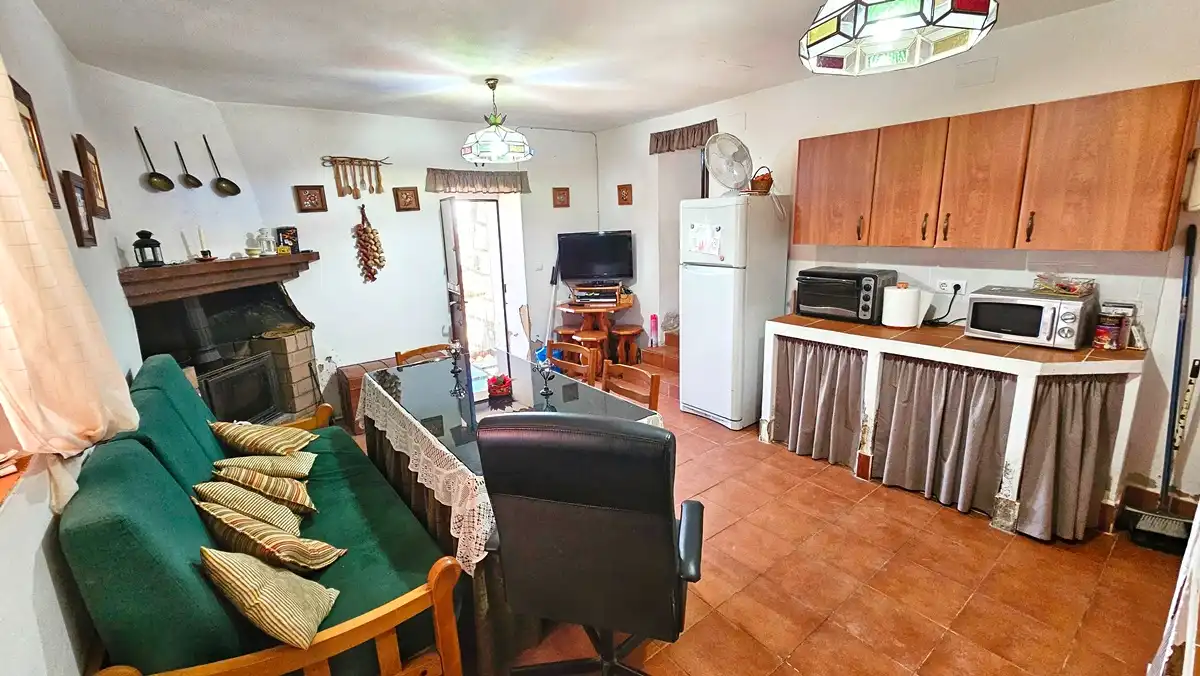 Cuina de Casa o xalet en venda en Almonaster la Real amb Jardí privat, Terrassa i Traster