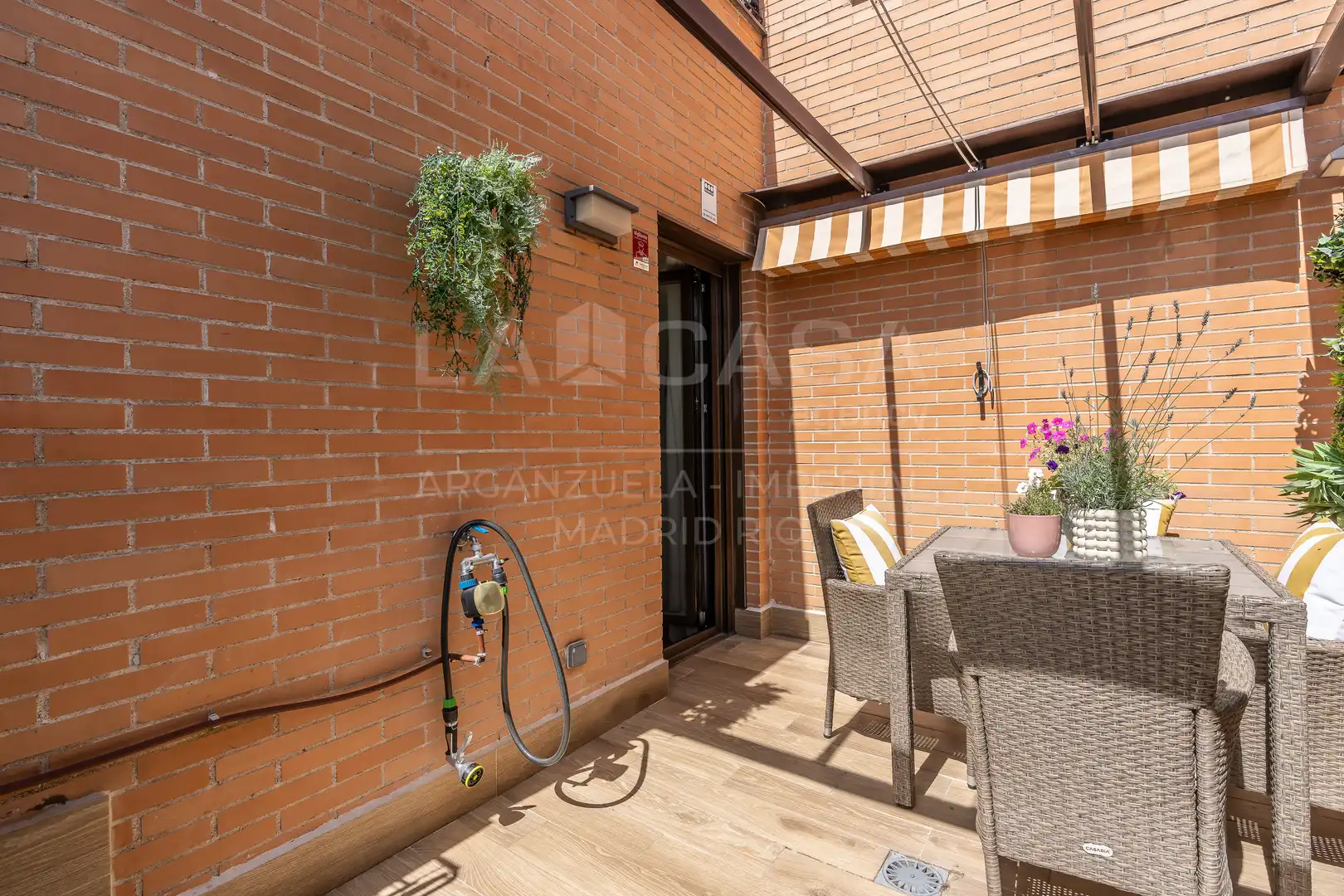 Terrassa de Dúplex en venda en Ciudad Lineal