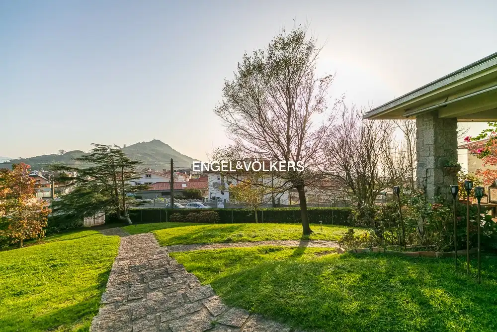 Casa con jardín en venta en A Guarda, imagen 9