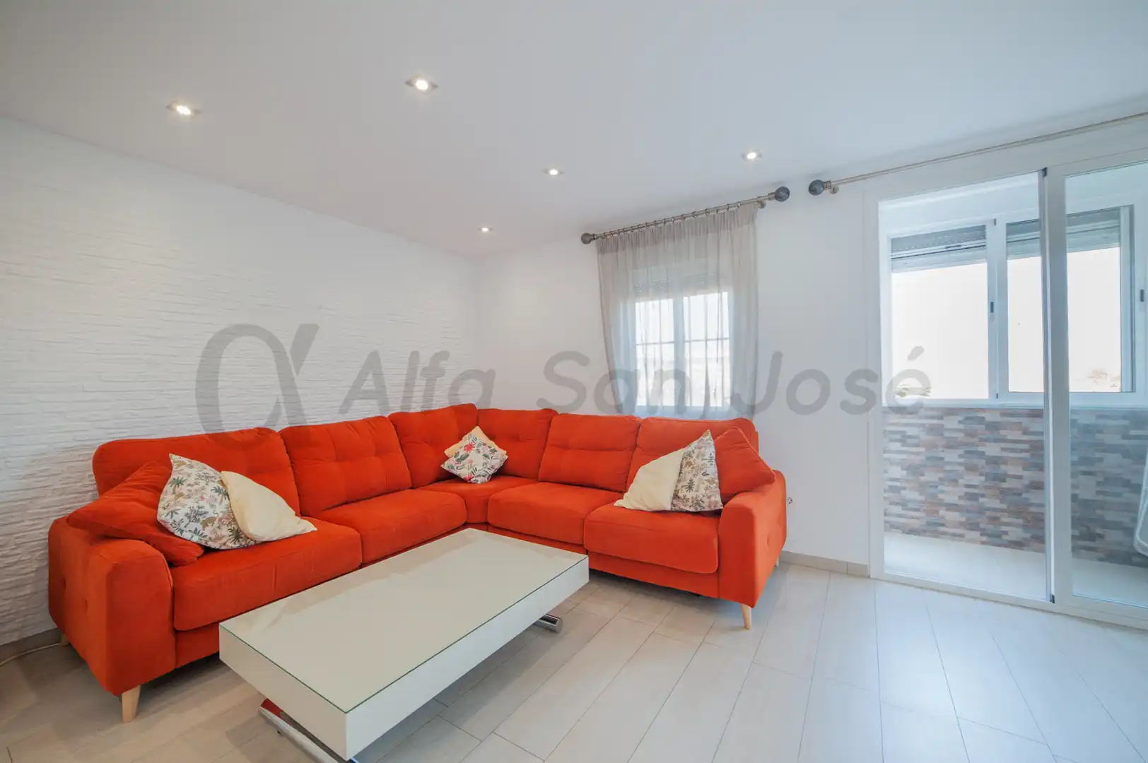 Appartamento in vendita a San José de la Rinconada, imagen 17