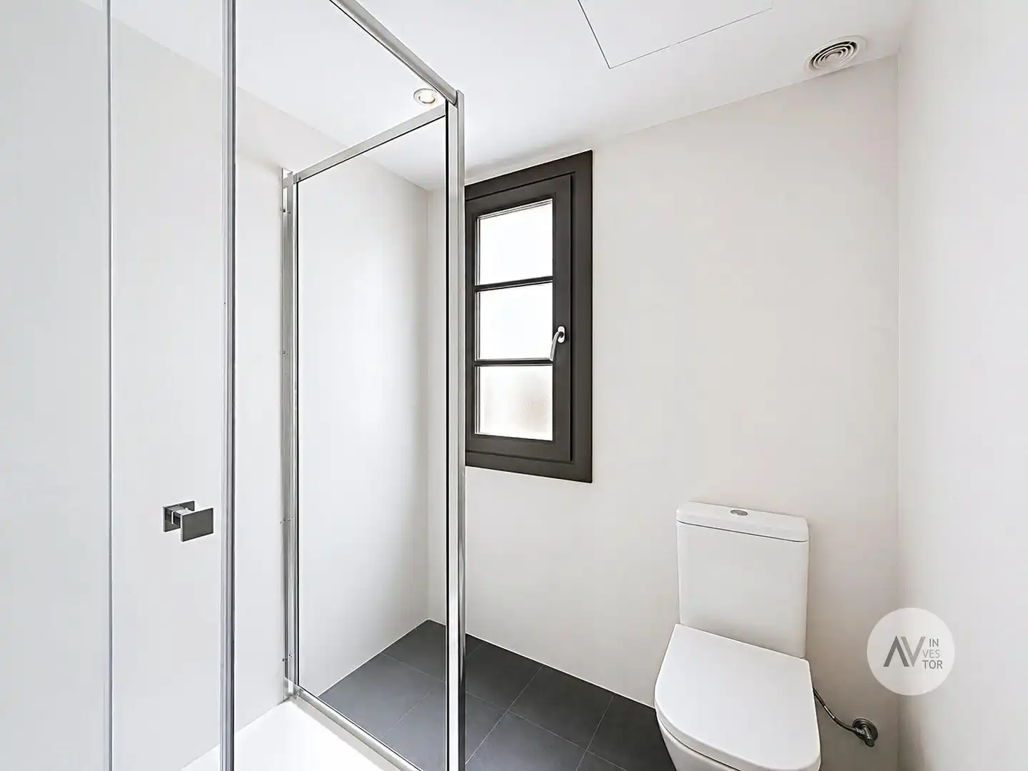 Baño de Ático en venta en Barcelona con Aire acondicionado, Calefacción y Terraza