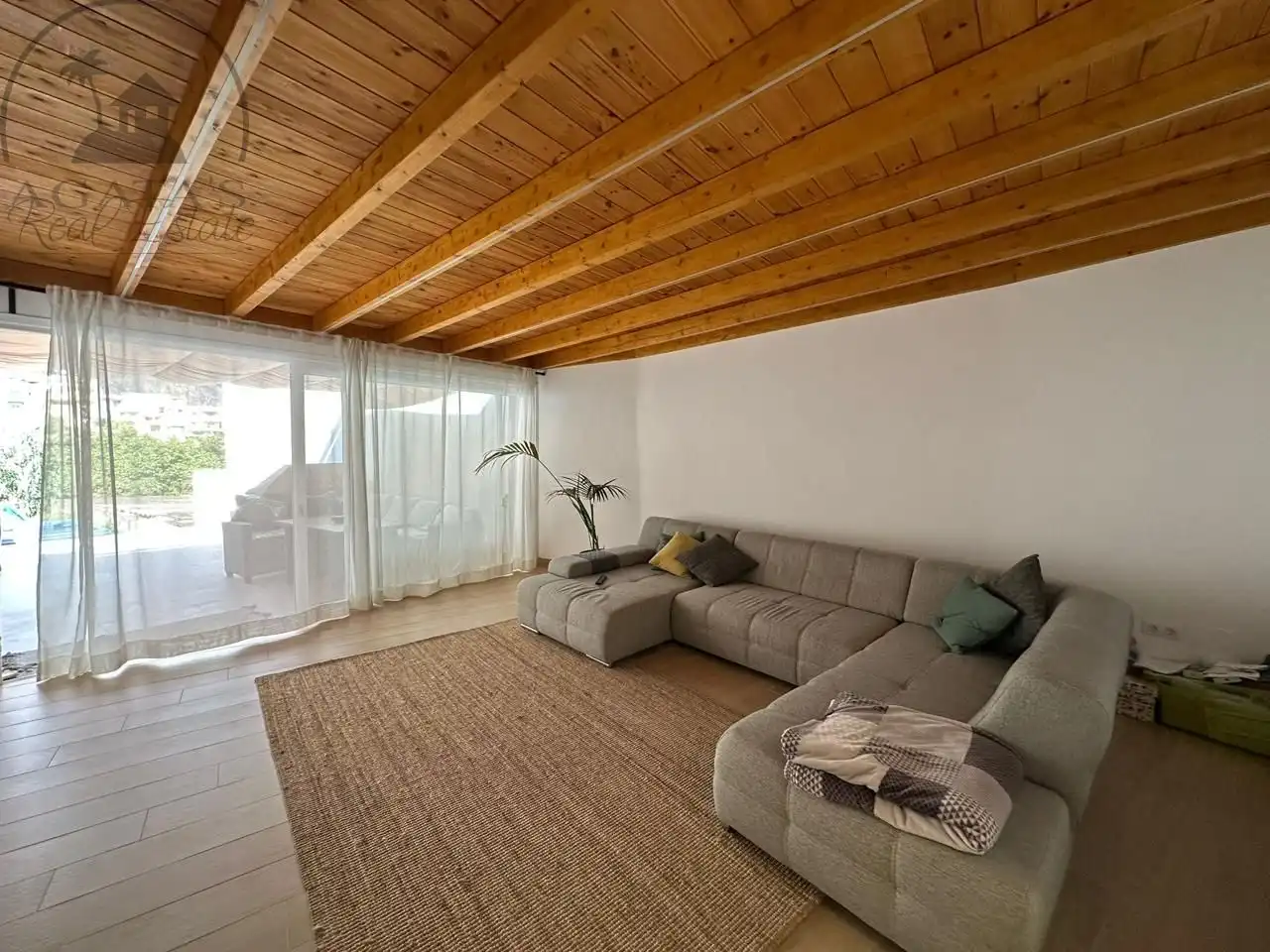 Casa con piscina in vendita a Tres De Mayo, imagen 4