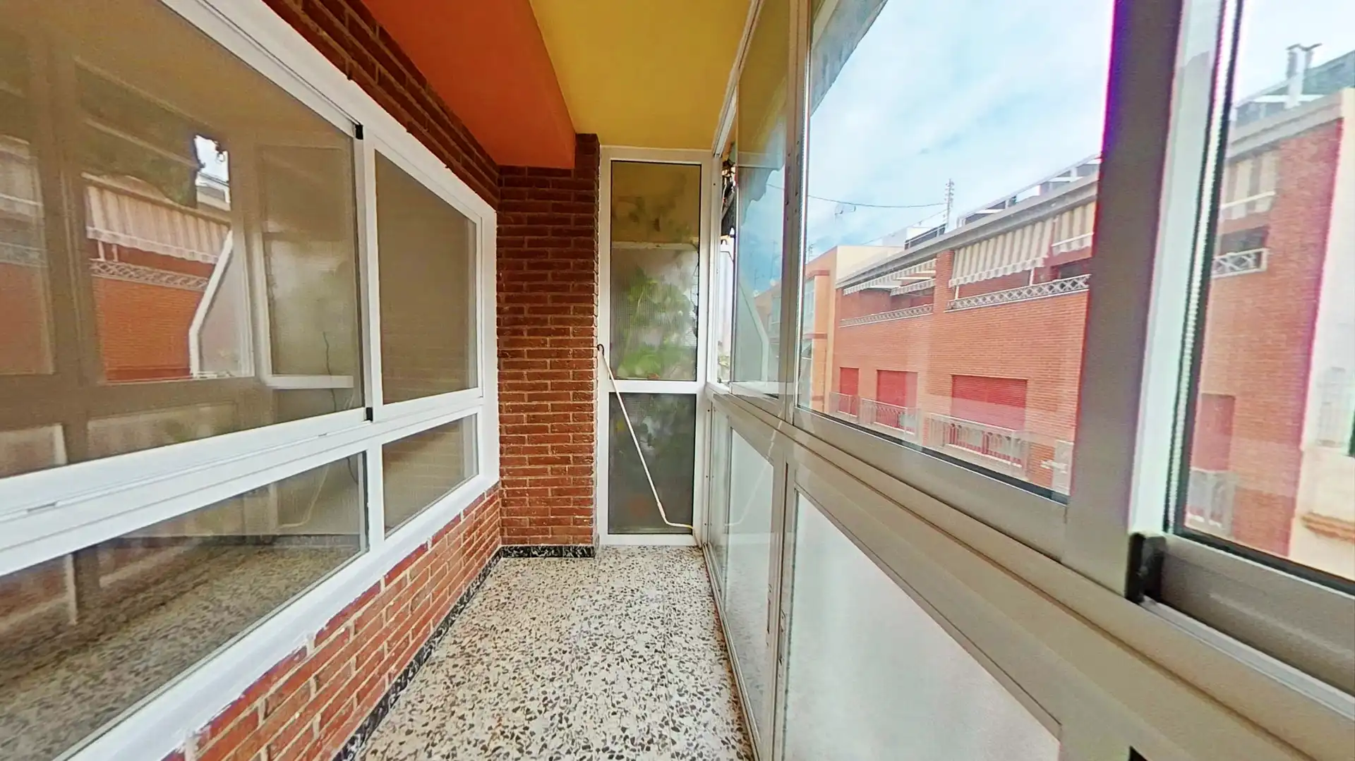 Flat for rent in Carolinas Bajas