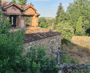 Vista exterior de Casa o xalet en venda en Sotosalbos amb Terrassa