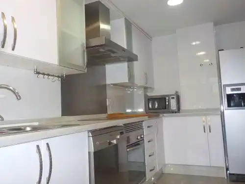 Cocina de Piso en venta en Valencia con Parquet, Amueblado y Horno