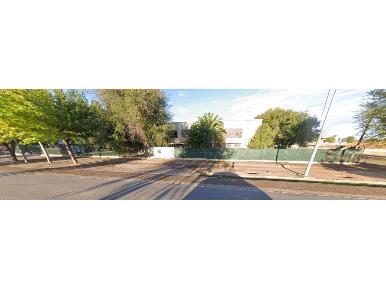 Industrial buildings for sale in Dosbarrios  with Heating