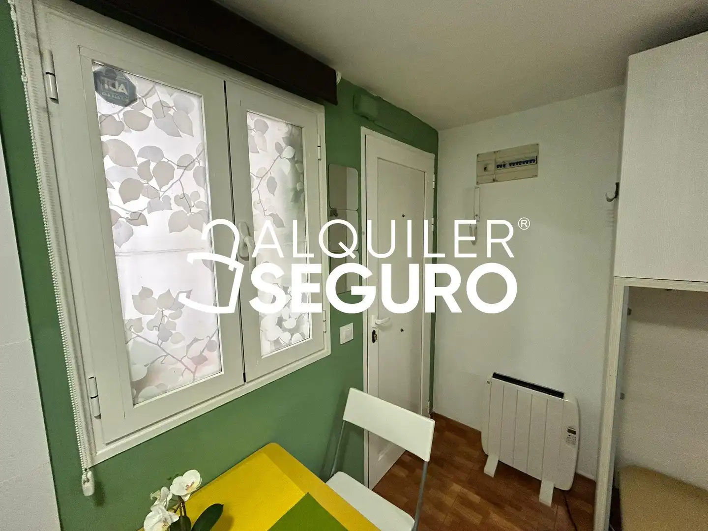Habitación de Estudio de alquiler en Madrid con Amueblado