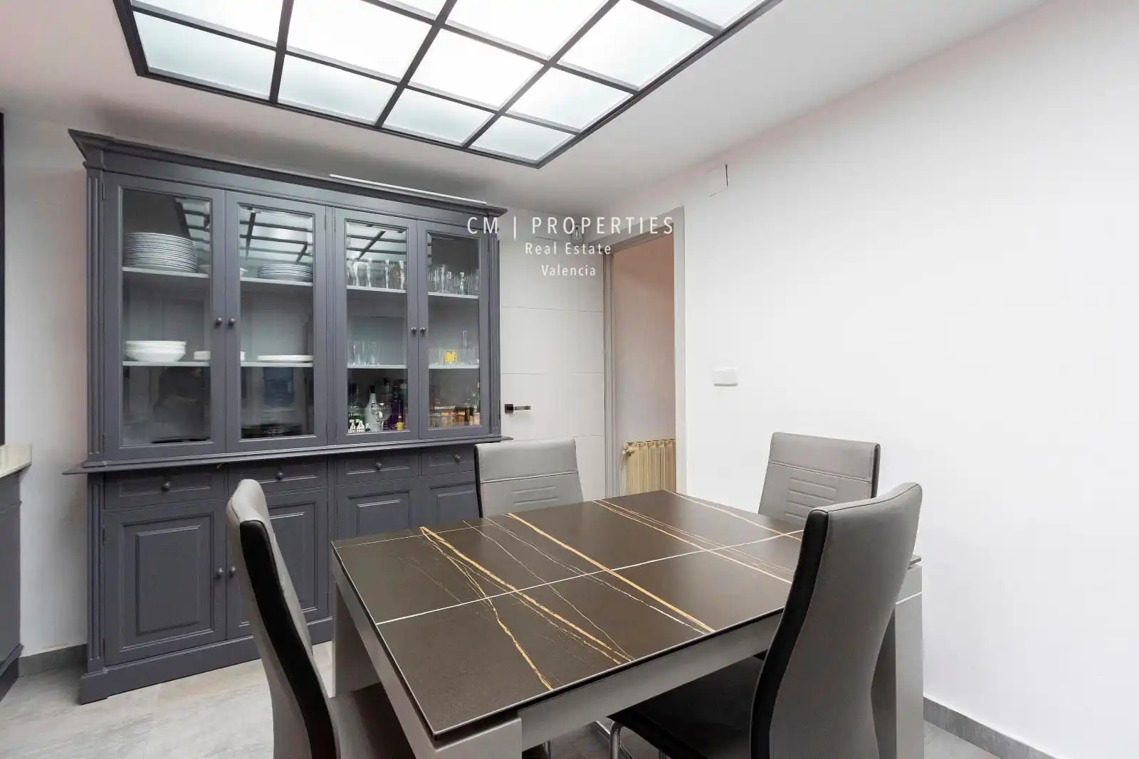 Comedor de Casa o chalet en venta en Paterna con Aire acondicionado, Calefacción y Piscina