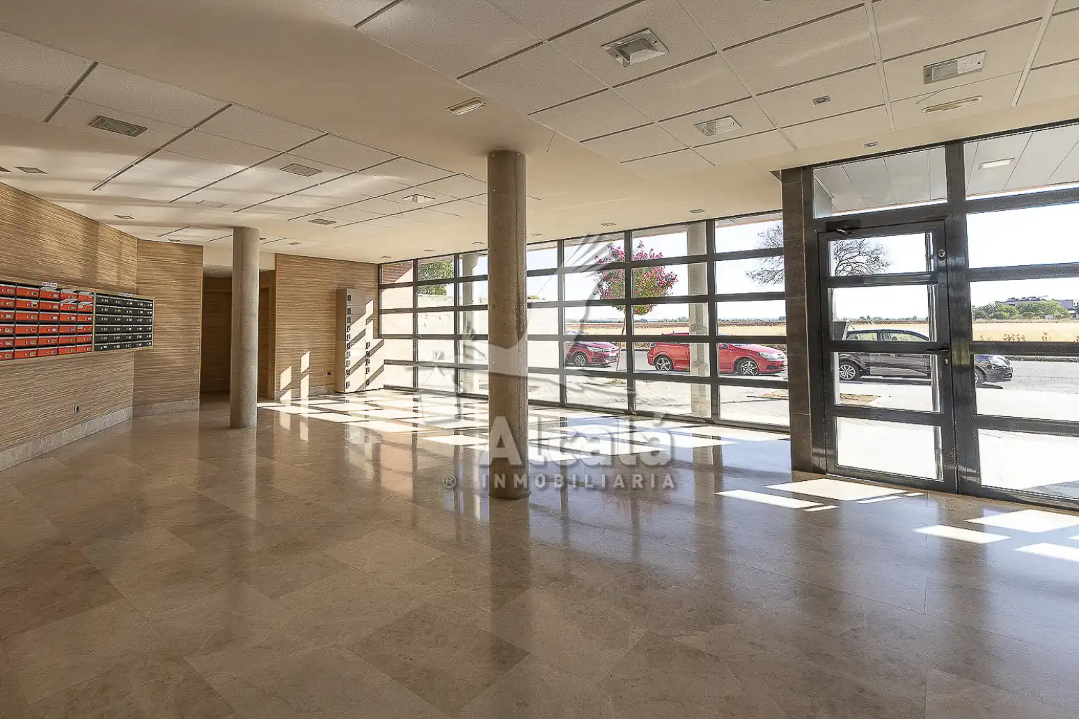 Piso en venta en Alcalá de Henares con Aire acondicionado, Calefacción y Jardín privado