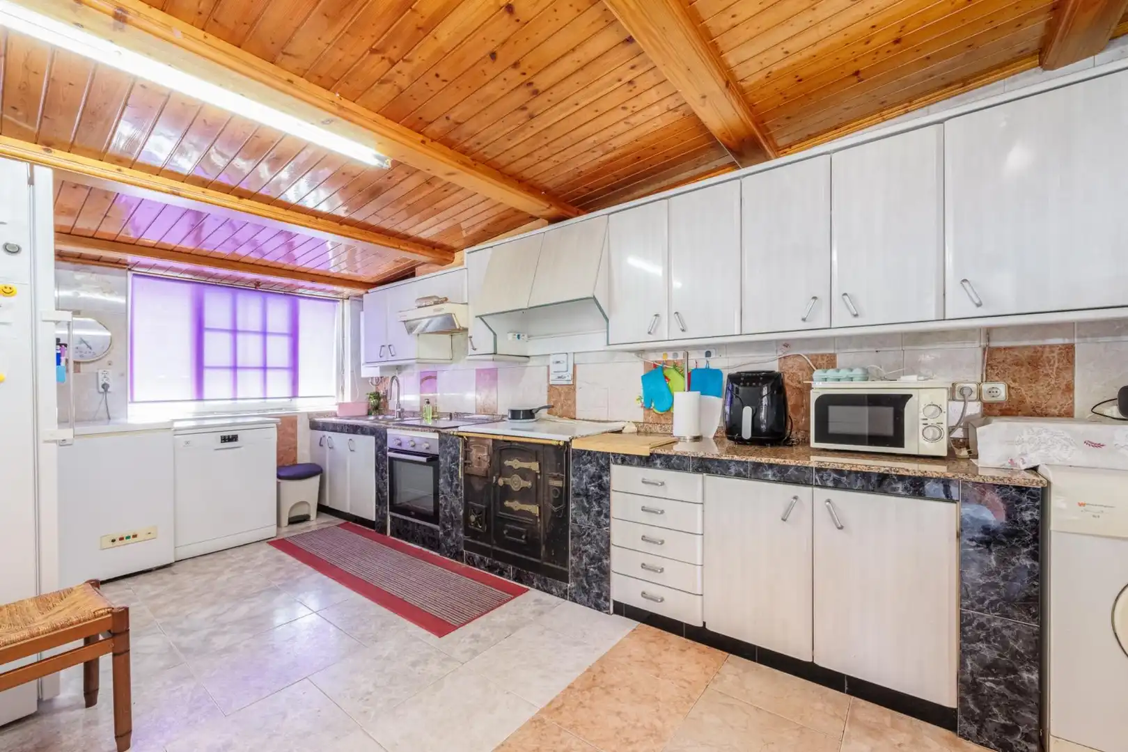Kitchen of Houses for sale in Vigo   with Heating, Private garden and Terrace