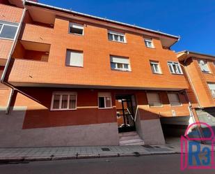 Exterior view of Apartment for sale in León Capital 