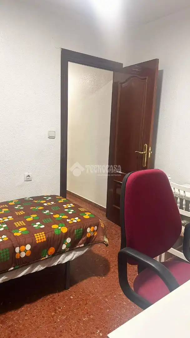 Dormitori de Pis de lloguer en Granada