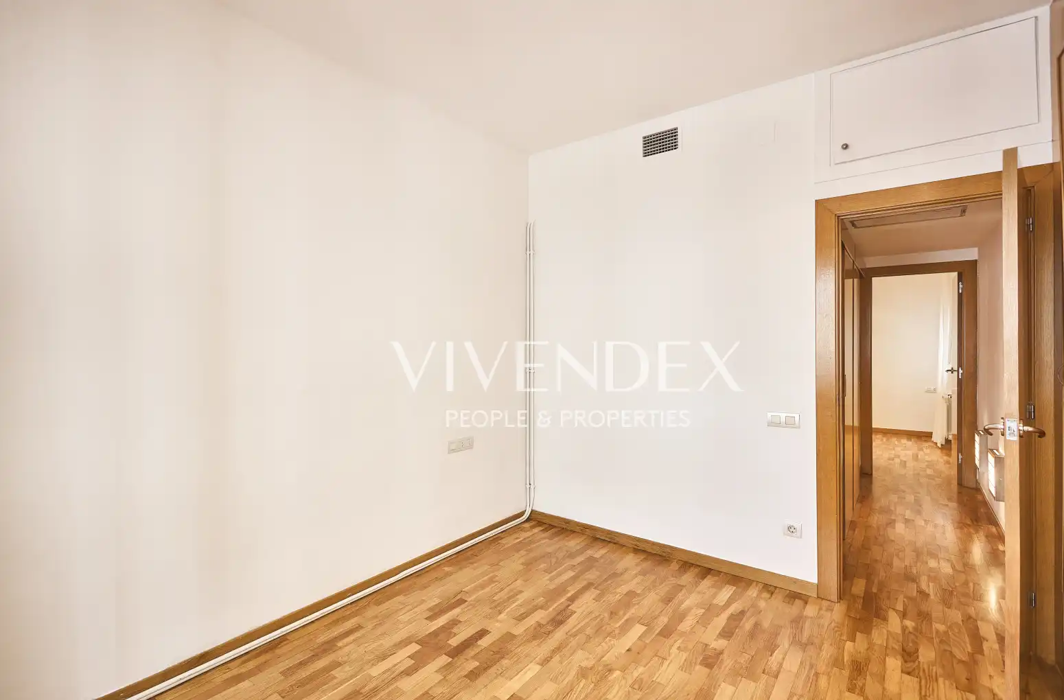 Flat for sale in Barcelona  with Heating, Parquet flooring and Balcony