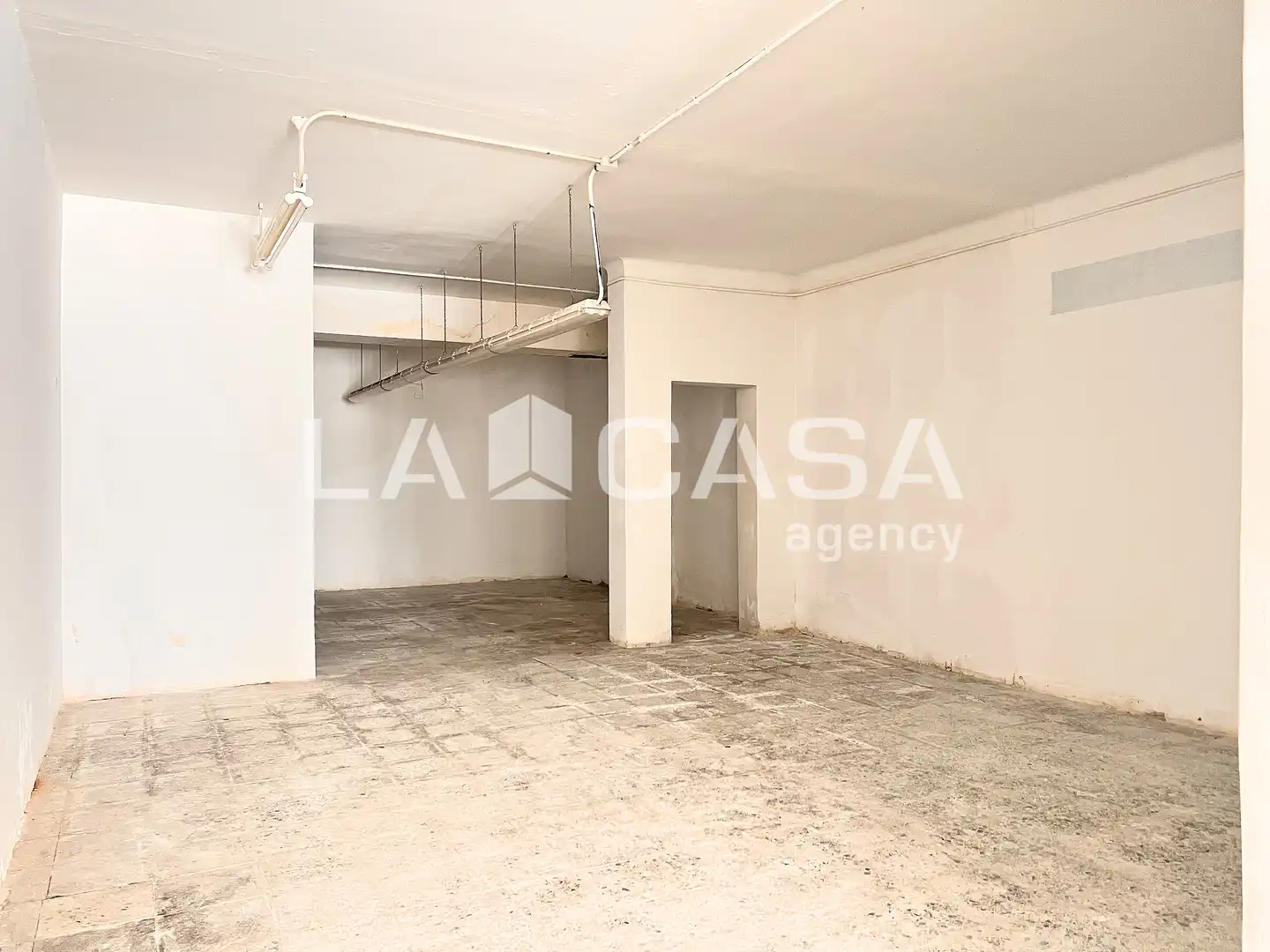 Local en venta en Badalona