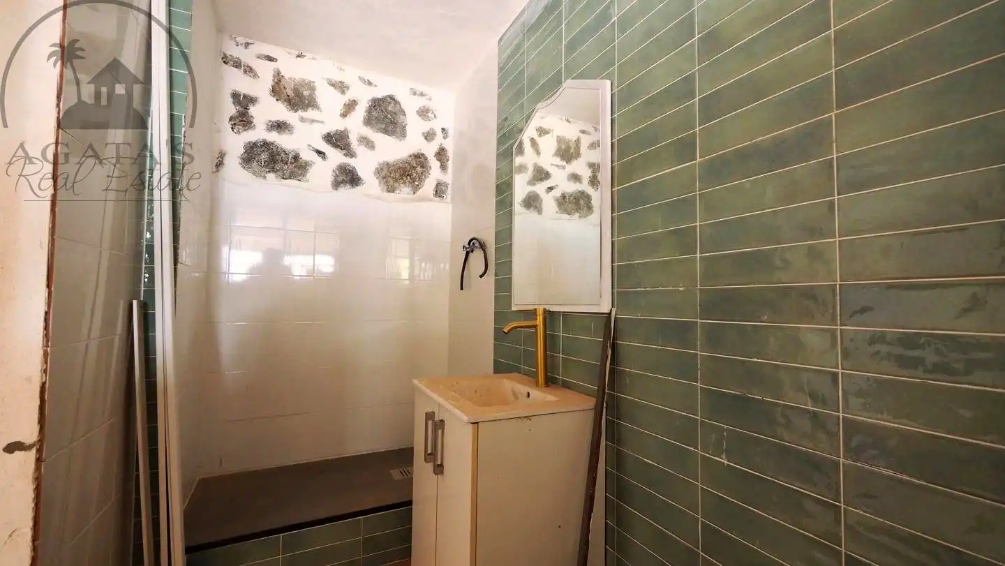 Bathroom of Houses for sale in Puerto de la Cruz  with Terrace and Community pool