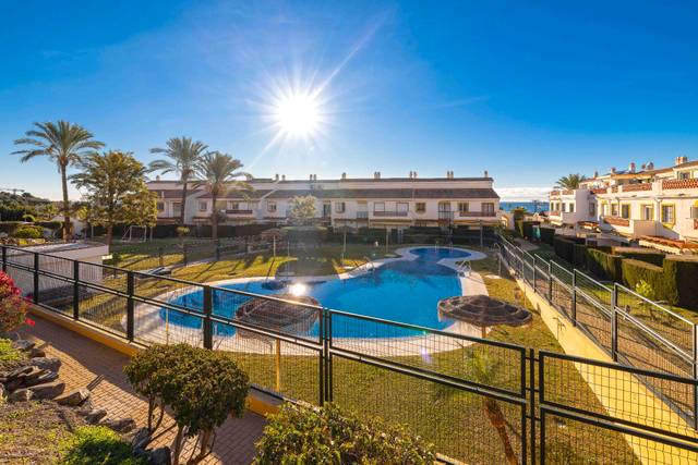 Casa adosada en Venta en Añoreta Baja