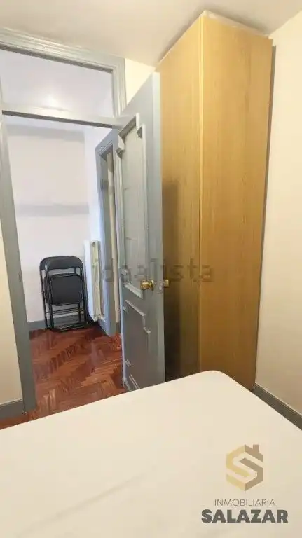 Flat with terrace to rent in Sabino Arana Etorbidea, imagen 9