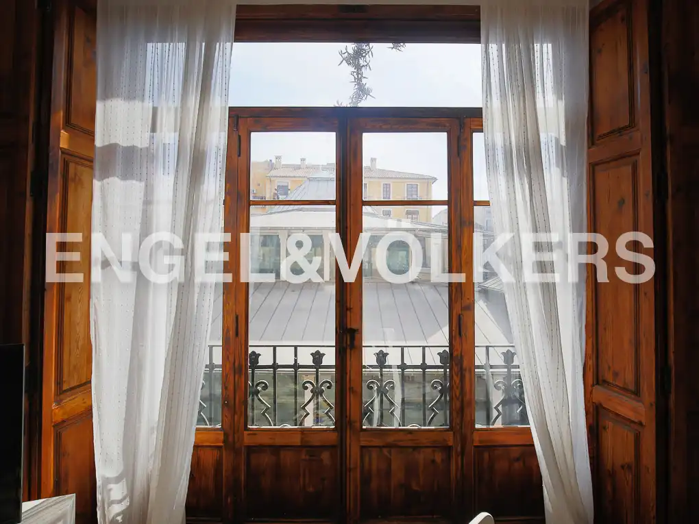 Terrassa de Apartament de lloguer en Valencia amb Aire condicionat, Calefacció i Moblat