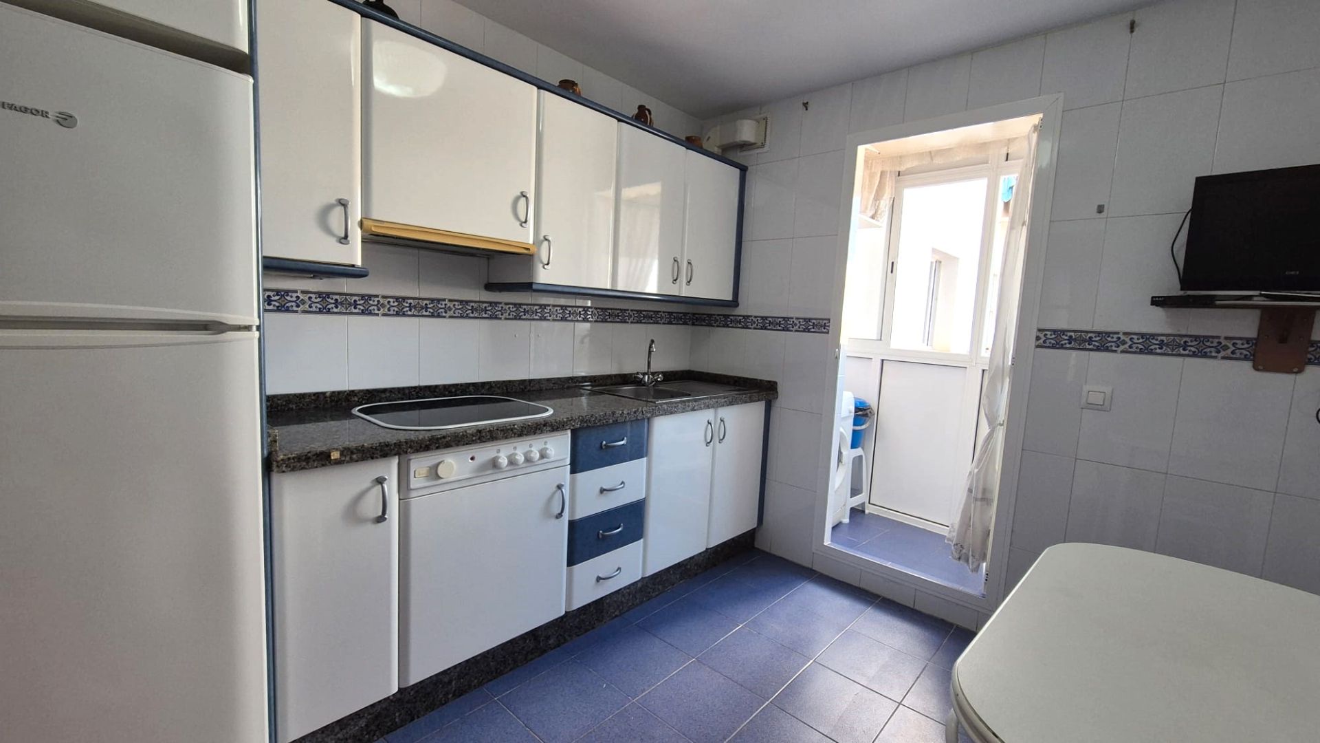 Piso en venta en Calle Mariposa, San Roque - Ronda Norte