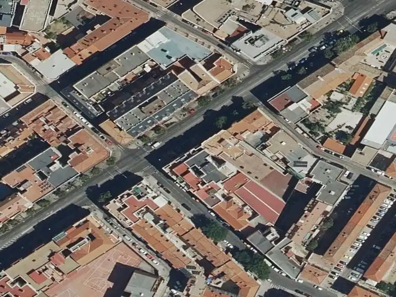 Casa en venta en CL. GENERAL RICARDOS 143 1ª Planta B