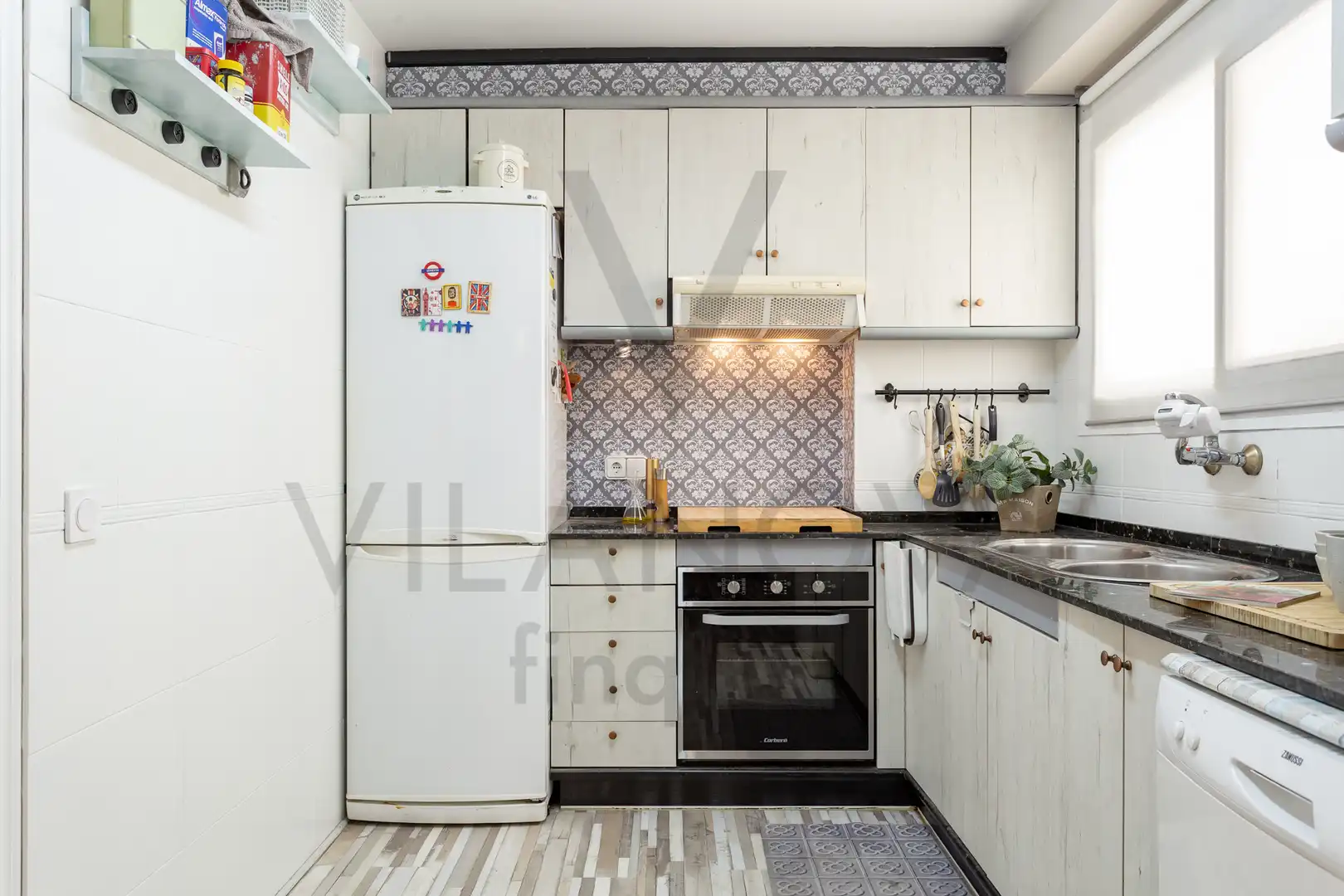 Küche von Wohnung zum Verkauf in Reus mit Klimaanlage, Heizung und Terrasse