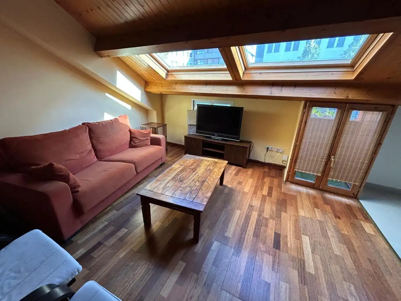 Apartments for rent in Calle del Doctor Val-Carreres Ortiz, 4, Paseo Independencia