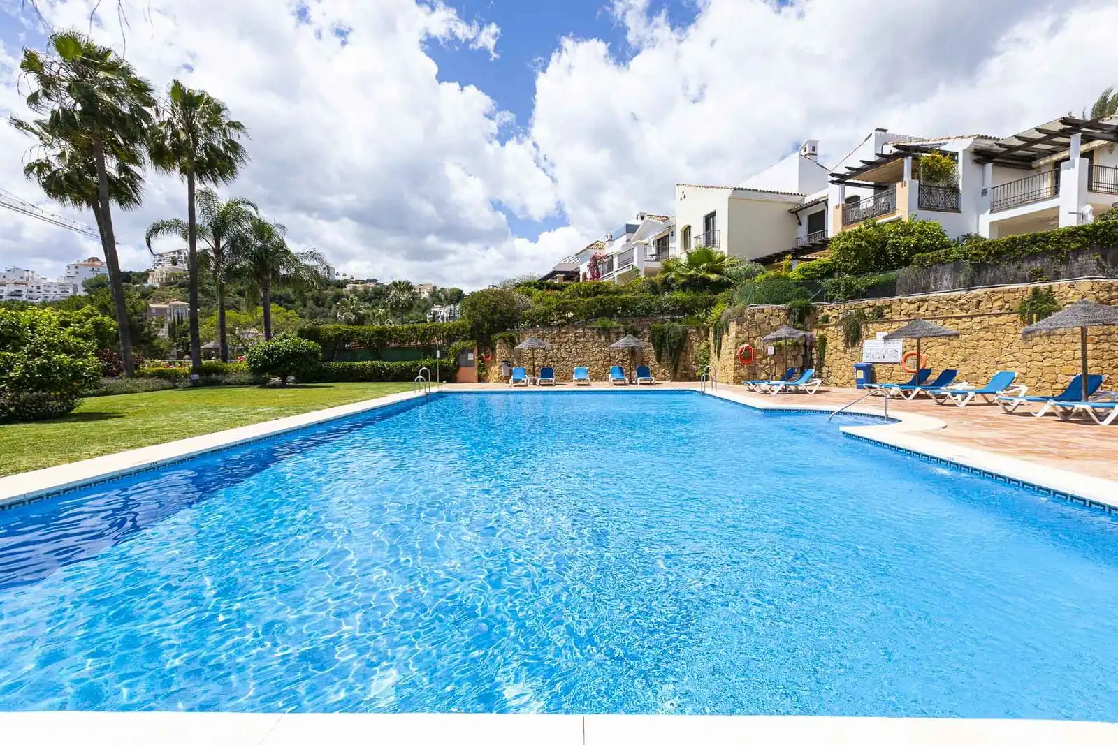 Adossat amb piscina en venda a Calle Benahavis 29679, imagen 71