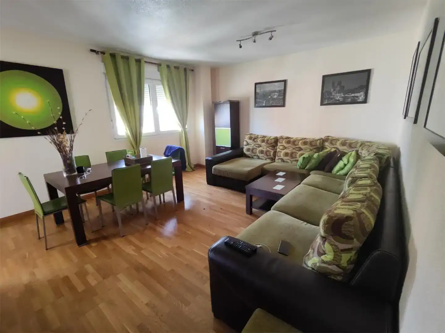Sala d'estar de Pis en venda en Roquetas de Mar ciudad